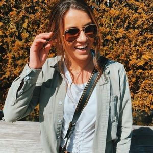 Meet your Posher, Meredith